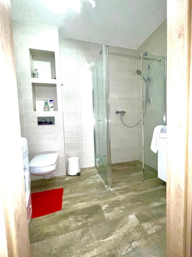 Apartament 48M W Centrum Grojca Grojec  Exterior photo